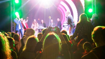 music-2025-03-08-12-54-32-utc